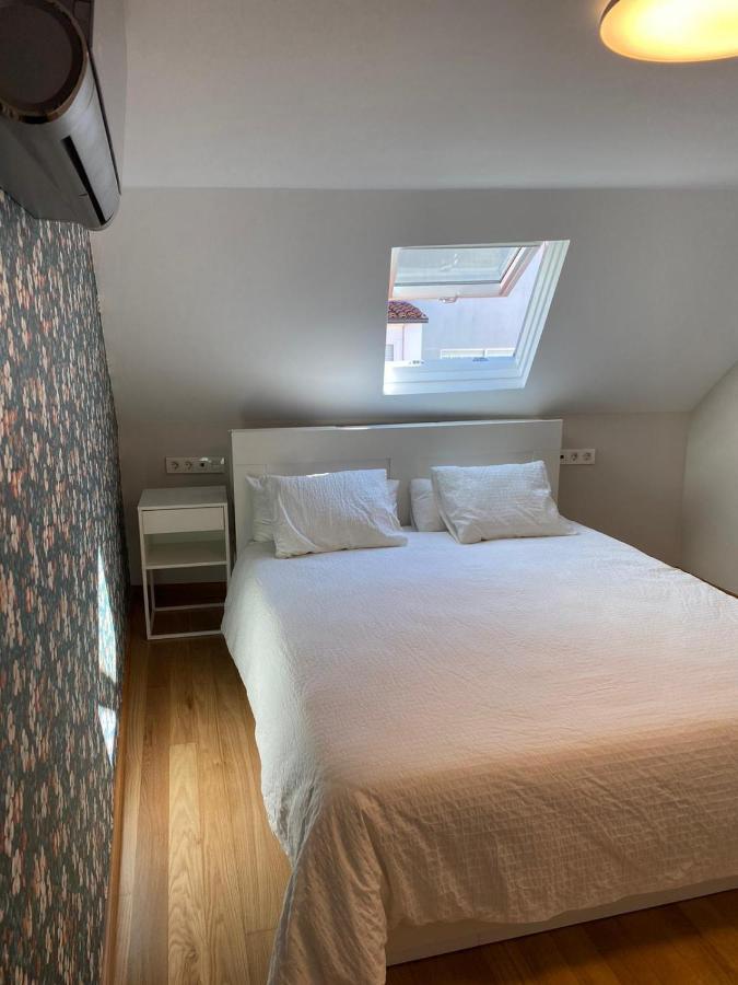 Atico 22 - Centrico, Aire Acondicionado Y Parking Lägenhet Vilagarcia de Arousa Exteriör bild